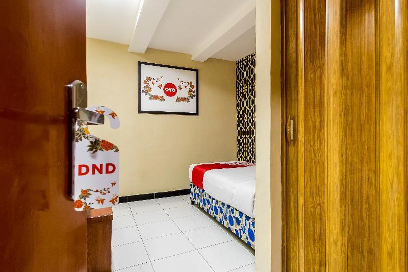 Oyo687伊斯兰公寓酒店 棉兰 外观 照片